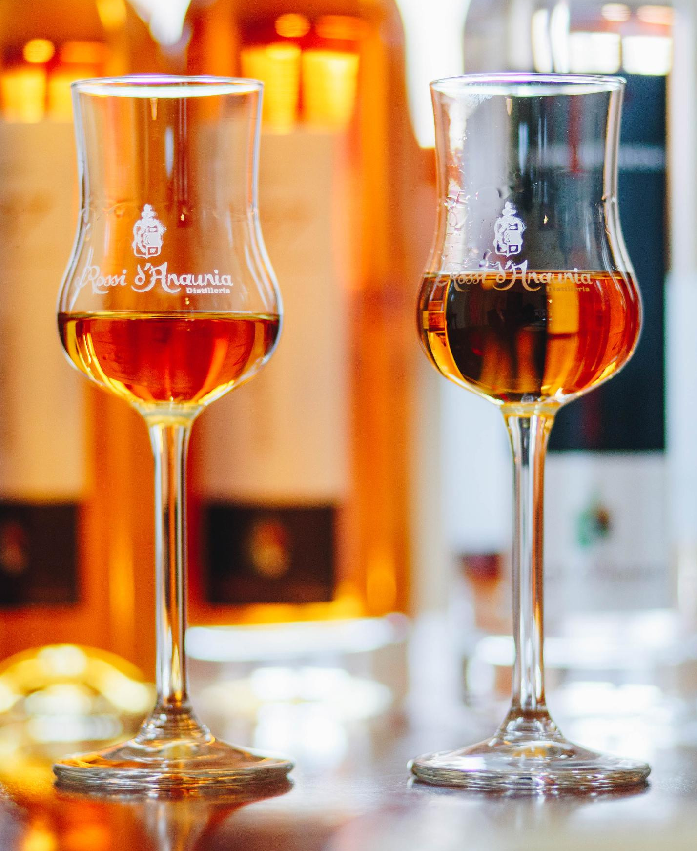 La nostra distilleria, dove la vita familiare e produzione convergono.